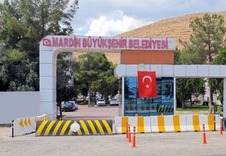 KAYYUMLAR DEVAM EDECEK