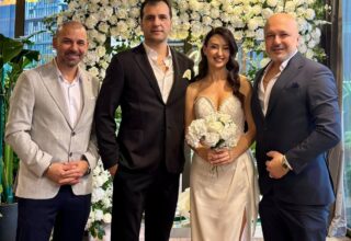 Ünlü İş İnsanı Sertan Ayçiçek, Erkek Kardeşini Nişanladı