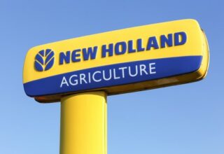 New Holland Sahibi Kimdir ?